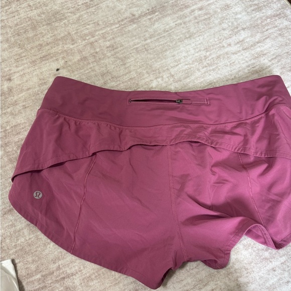 Lululemon Speed Up Short *2.5" size 10 - Picture 4 of 5